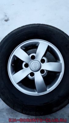   Kia Sorento 245/70R16